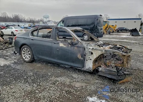 2011 BMW 750 Xi from USA, damaged, VIN WBAKC6C51BC395122
